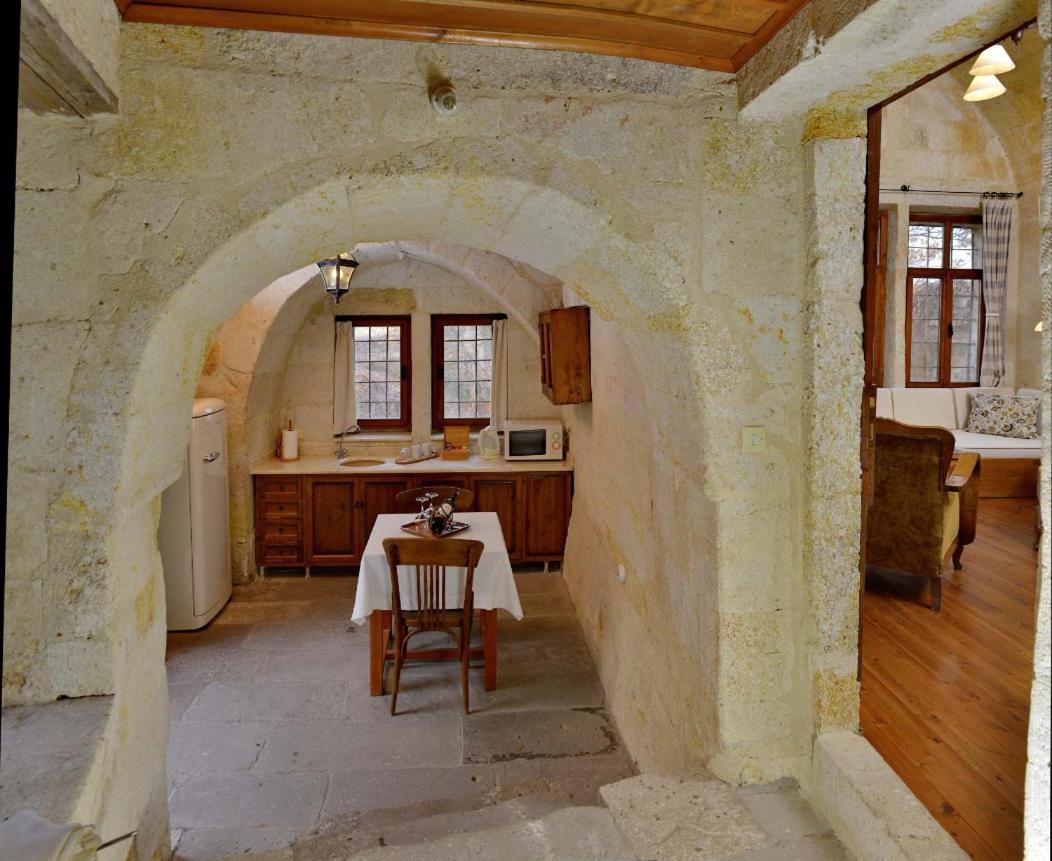Esbelli Evi Cave Houses Ουργκούπ Εξωτερικό φωτογραφία